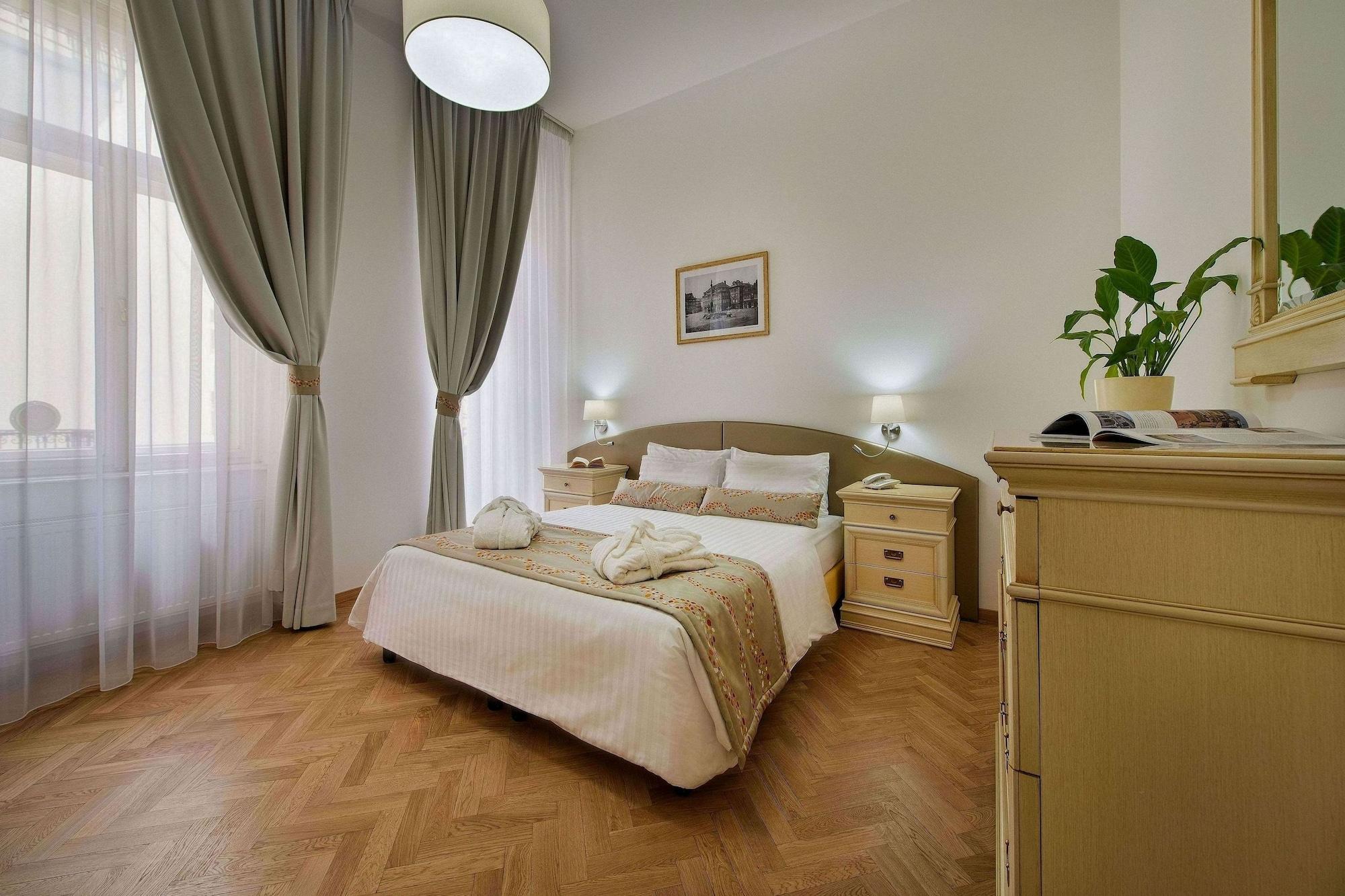 Aparthotel Hotel Suite Home Praha 4*